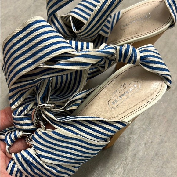 Beautiful Coach Navy and White Striped Sandals size 8.5 B - Picture 7 of 10